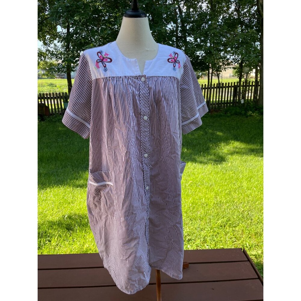 Womens Easy Essentials Striped House Dress Butterfly Embroidery Size XL Muumuu